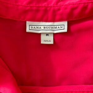 Dana Buchman sleeveless blouse. /M